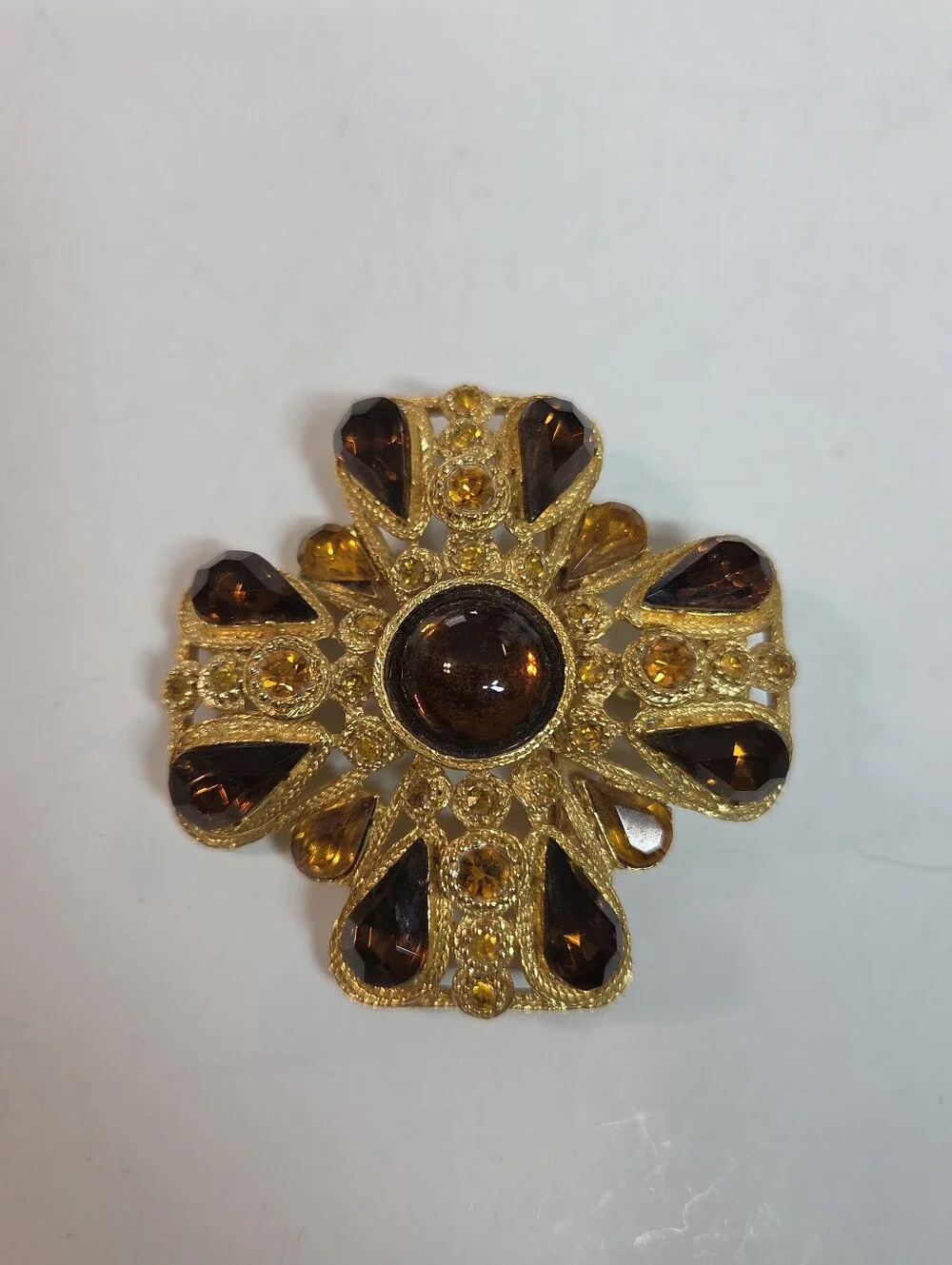 sphinx maltese brooch pendant amber stone cross gold tone large chunky dimension